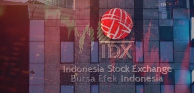 IHSG Sesi I Ambruk 3,76 Persen ke 6.470 - FotoBerita.com