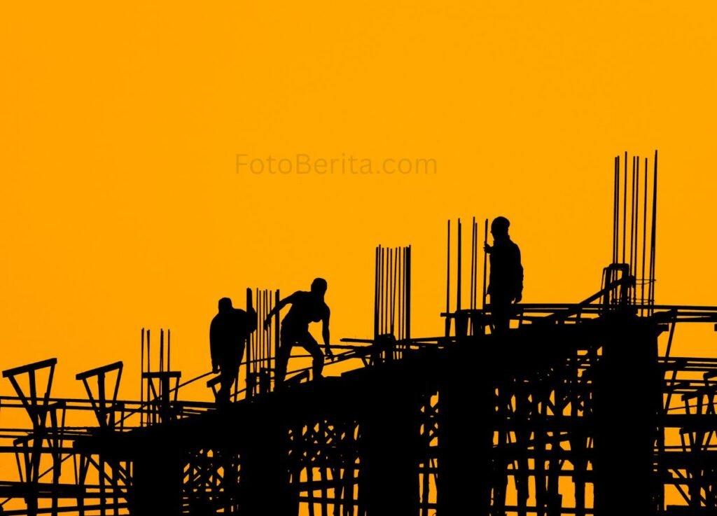 Menaker Minta Perusahaan Kaya, Buruh Harus Ikut Kaya demi Kesejahteraan Pekerja - FotoBerita.com