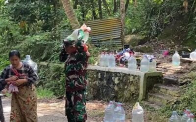 Tunanetra di Cilegon Tempuh 1 Kilometer Demi Air Bersih