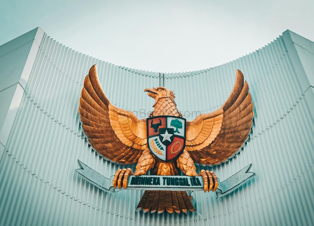 11.000 Peserta Apel Kebangsaan Perkuat Persatuan Jelang HUT RI Ke-81 - FotoBerita.com