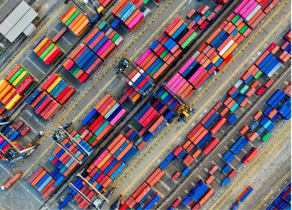 KAI Logistik Layani 90.321 Pengiriman Hewan Peliharaan pada Semester I 2026 - FotoBerita.com